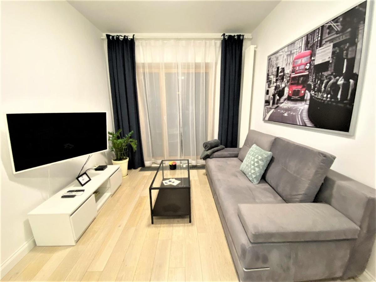 Exclusive 2Br! Apartment In Center +Netflix +Gym Warsaw Exterior photo