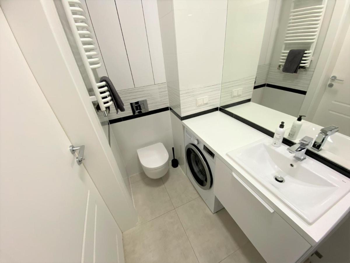 Exclusive 2Br! Apartment In Center +Netflix +Gym Warsaw Exterior photo