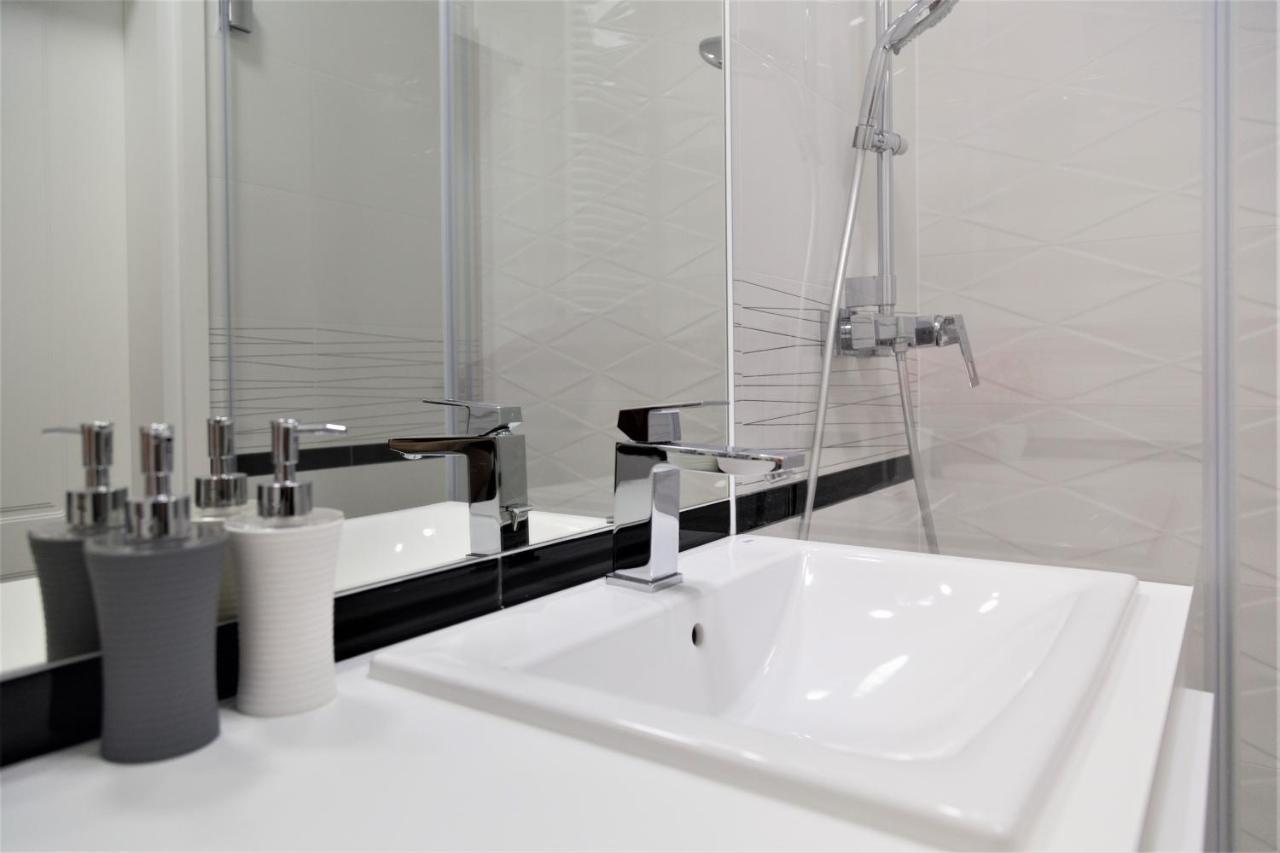 Exclusive 2Br! Apartment In Center +Netflix +Gym Warsaw Exterior photo